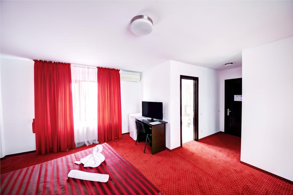 Hotel Thomas Bukurešť Pokoj fotografie